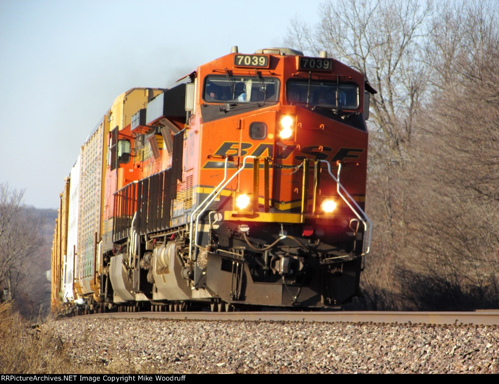 BNSF 7039